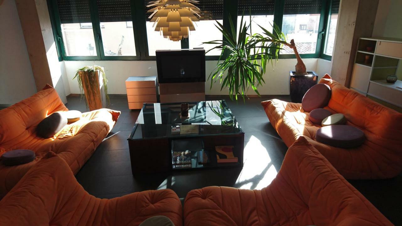 Loft A Roda De Berà Appartamento
